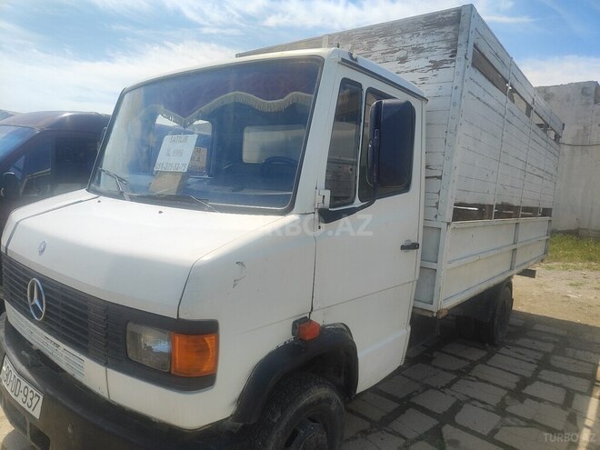 Mercedes 609 D 1986, 200,000 km - 3.9 л - Bakı