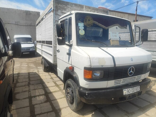 Mercedes 609 D 1986, 200,000 km - 3.9 л - Bakı