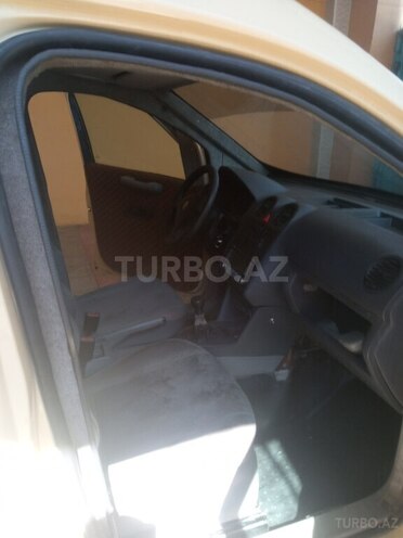 Volkswagen Caddy 2008, 271,856 km - 1.9 л - Biləsuvar