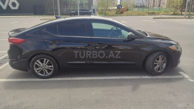 Hyundai Elantra 2017, 203,200 km - 2.0 л - Bakı