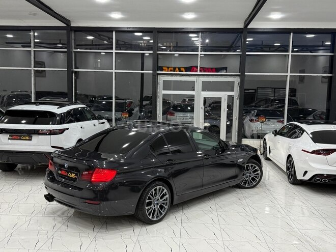 BMW 528-5