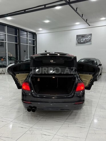 BMW 528-9