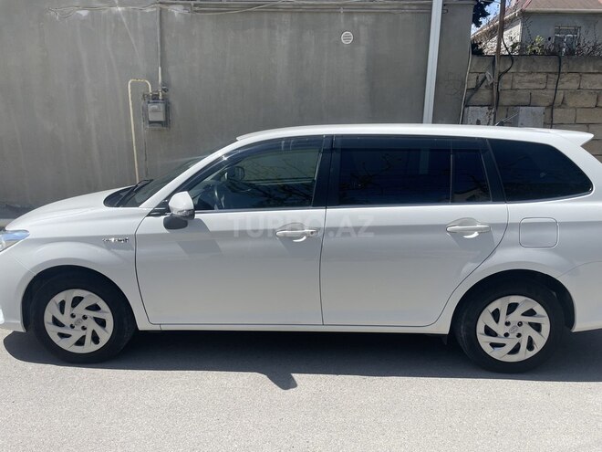 Toyota Corolla Fielder 2018, 153,000 km - 1.5 l - Bakı