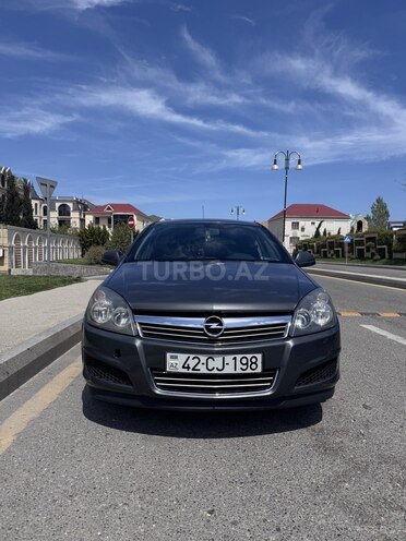 Opel Astra 2010, 250,000 km - 1.3 l - Bakı