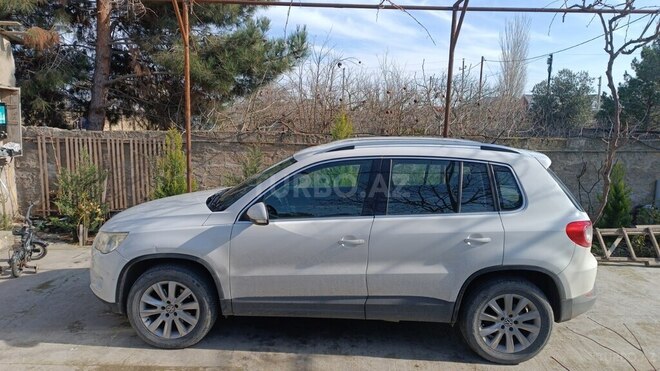 Volkswagen Tiguan 2010, 131,000 km - 2.0 l - Bakı
