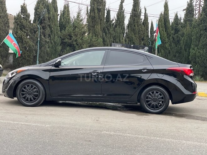 Hyundai Elantra 2015, 134,500 km - 1.8 л - Bakı