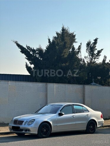 Mercedes E 220 d 2004, 370,000 km - 2.2 l - Masallı
