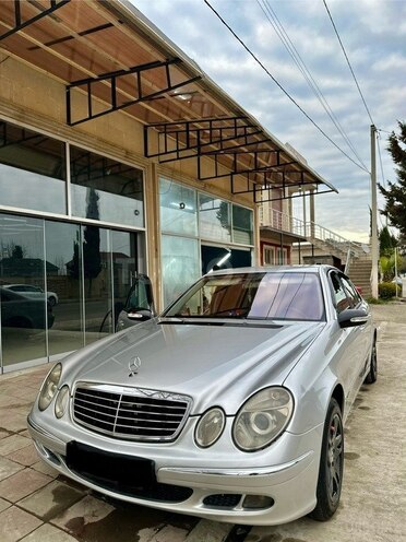 Mercedes E 220 d 2004, 370,000 km - 2.2 l - Masallı