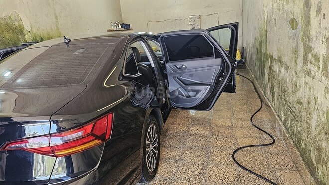 Volkswagen Jetta 2019, 105,000 km - 1.4 l - Bakı