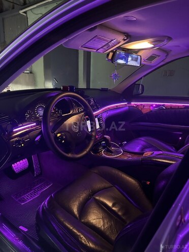 Mercedes E 220 d 2004, 370,000 km - 2.2 l - Masallı