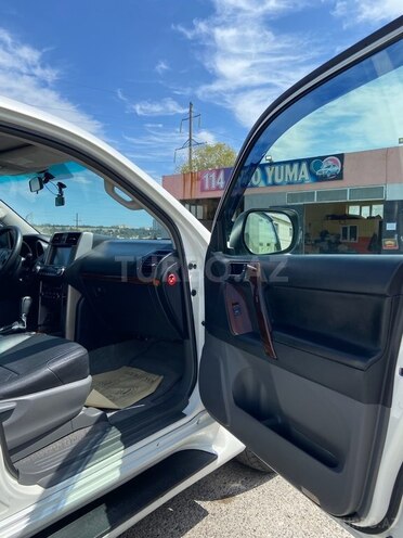 Toyota Land Cruiser Prado 2011, 206,000 km - 2.7 л - Bakı