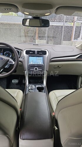 Ford Fusion (North America) 2016, 131,000 km - 2.0 л - Mingəçevir
