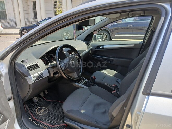 Opel Astra 2006, 248,000 km - 1.3 l - Bakı
