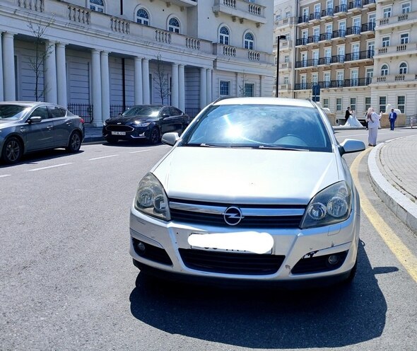 Opel Astra 2006, 248,000 km - 1.3 l - Bakı