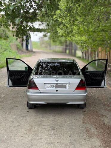 Mercedes C 220 d 1999, 444,444 km - 2.2 л - Sabirabad