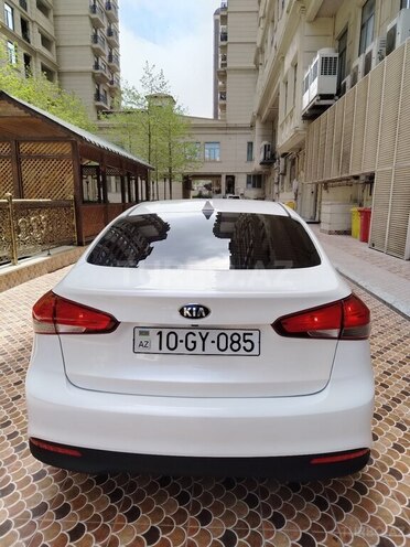Kia Forte 2017, 198,000 km - 2.0 l - Bakı