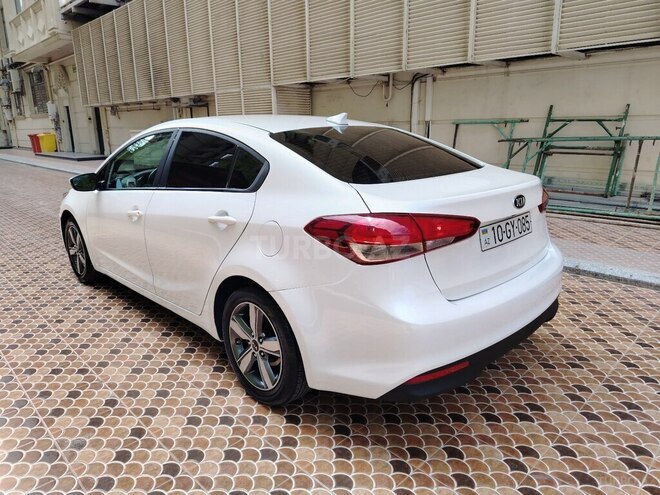 Kia Forte 2017, 198,000 km - 2.0 l - Bakı
