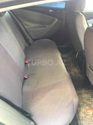 Volkswagen Passat 2005, 368,102 km - 2.0 l - Bakı