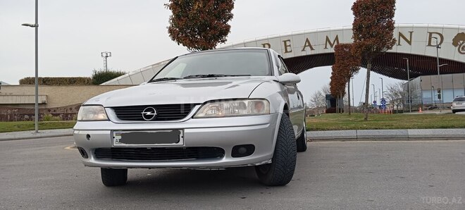 Opel Vectra 1997, 350,000 km - 1.8 l - Bakı