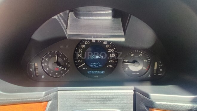 Mercedes E 220 d 2006, 334,500 km - 2.2 l - Bakı