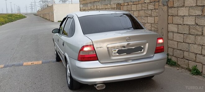 Opel Vectra 1997, 350,000 km - 1.8 l - Bakı