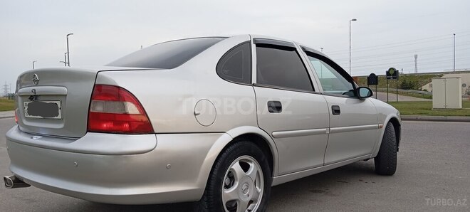 Opel Vectra 1997, 350,000 km - 1.8 l - Bakı