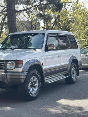 Mitsubishi Pajero 1997, 220,000 km - 3.0 л - Bakı