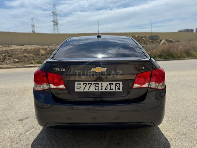 Chevrolet Cruze-6