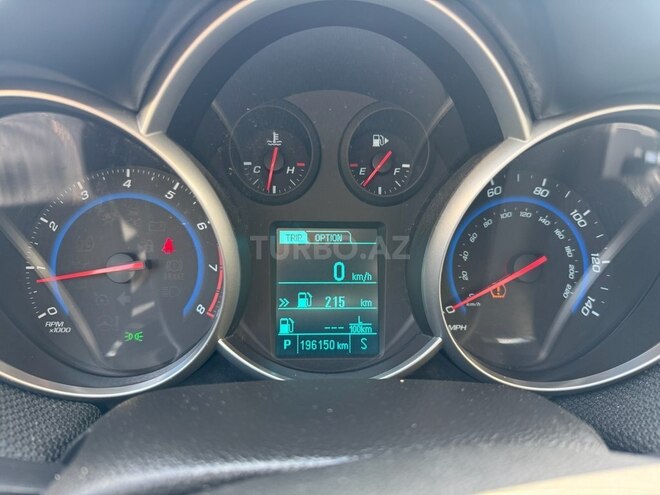 Chevrolet Cruze-9