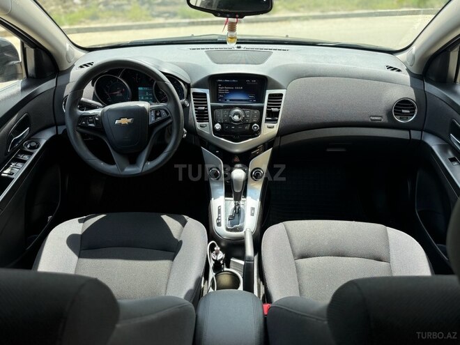 Chevrolet Cruze-7