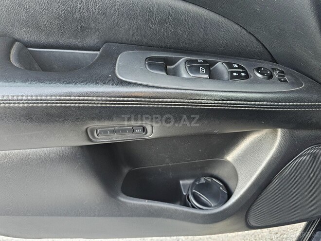 Nissan Pathfinder 2013, 220,000 km - 3.5 l - Bakı