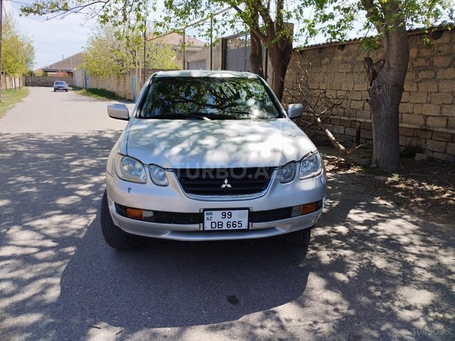 Mitsubishi Airtrek 2001, 321,000 km - 2.0 л - Bakı