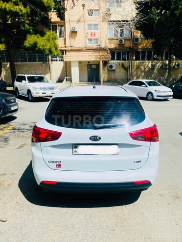 Kia Ceed 2015, 92,000 km - 1.6 l - Bakı