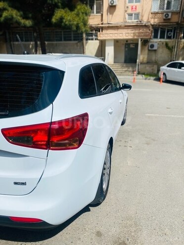 Kia Ceed 2015, 92,000 km - 1.6 l - Bakı