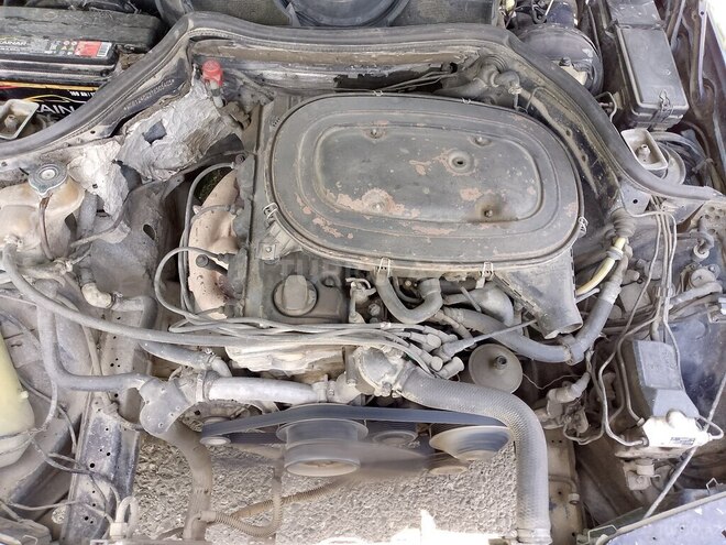 Mercedes E 230 1991, 388,018 km - 2.3 l - Bakı