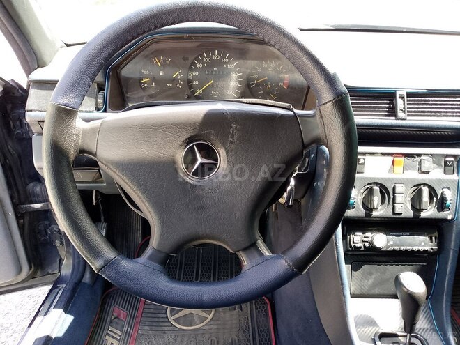 Mercedes E 230 1991, 388,018 km - 2.3 l - Bakı