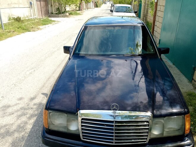 Mercedes E 230 1991, 388,018 km - 2.3 l - Bakı