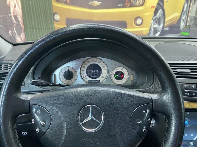 Mercedes E 220 d 2005, 290,000 km - 2.2 l - Bakı