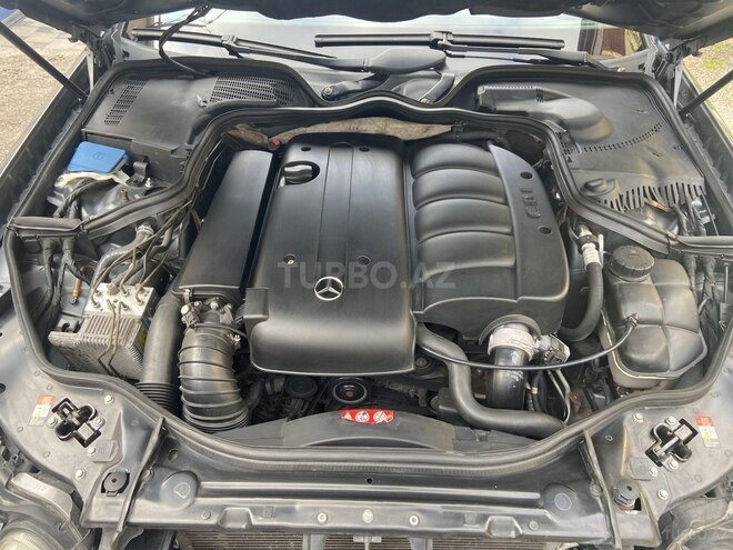 Mercedes E 220 d 2005, 290,000 km - 2.2 l - Bakı