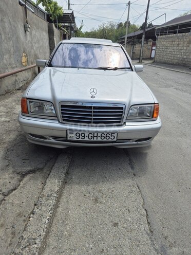 Mercedes C 230 1997, 123,456 km - 2.3 л - Mingəçevir
