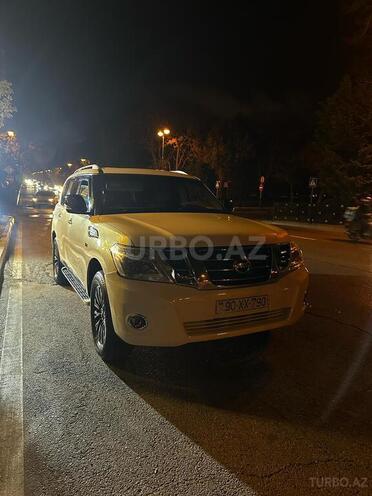 Nissan Patrol 2013, 181,100 km - 5.6 l - Bakı