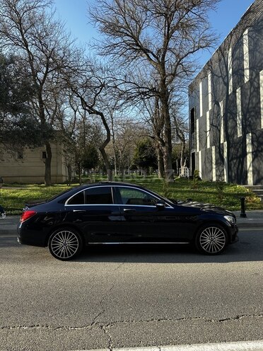 Mercedes C 300 4MATIC 2015, 120,000 km - 2.0 l - Bakı