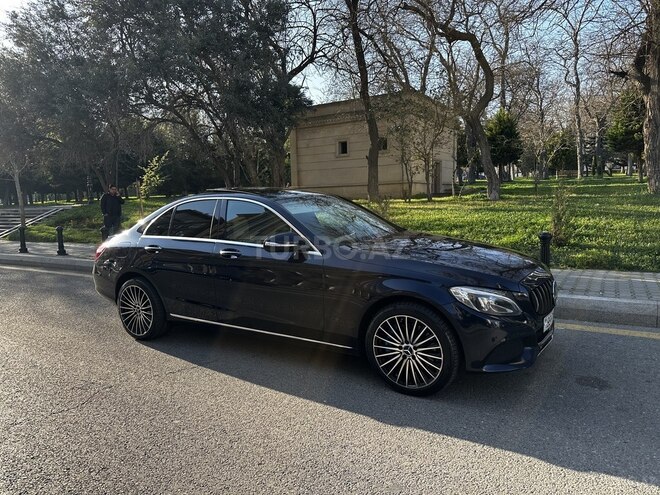 Mercedes C 300 4MATIC 2015, 120,000 km - 2.0 l - Bakı