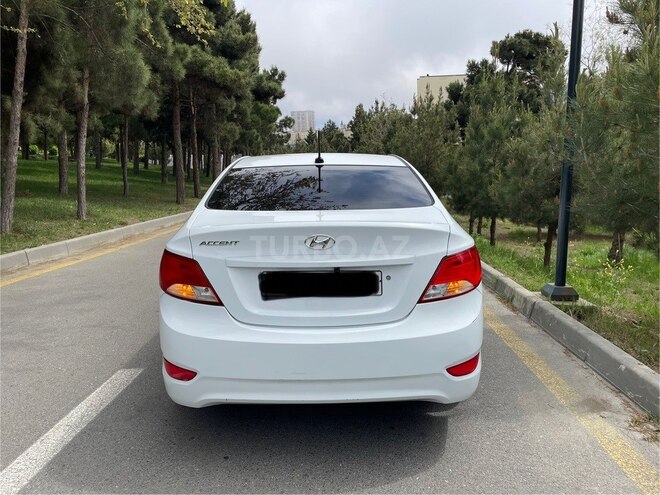 Hyundai Accent 2017, 131,000 km - 1.6 l - Bakı