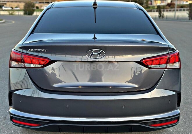 Hyundai Accent 2022, 31,000 km - 1.6 л - Bakı