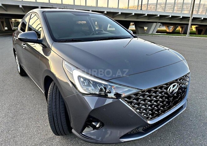 Hyundai Accent 2022, 31,000 km - 1.6 л - Bakı