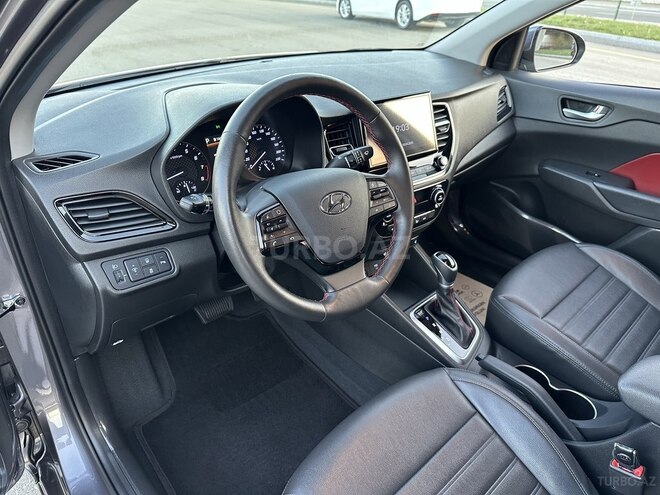 Hyundai Accent 2022, 31,000 km - 1.6 л - Bakı