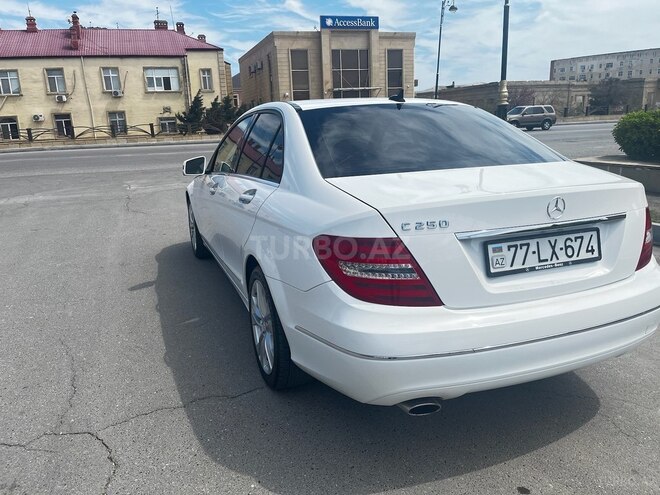 Mercedes C 250 2013, 73,000 km - 1.8 л - Bakı