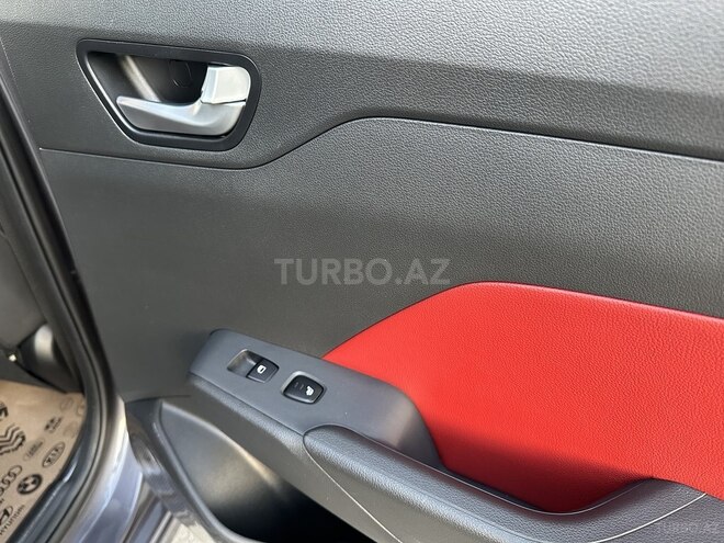 Hyundai Accent 2022, 31,000 km - 1.6 л - Bakı