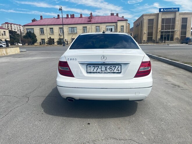 Mercedes C 250 2013, 73,000 km - 1.8 л - Bakı